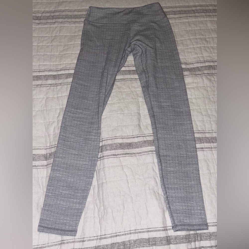 💜Kyodan Grey and white active leggings